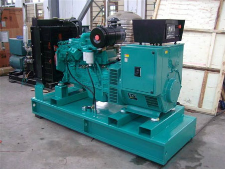 金凤200kw康明斯柴油发电机组图片 金凤200kw康明斯柴油发电机组图片